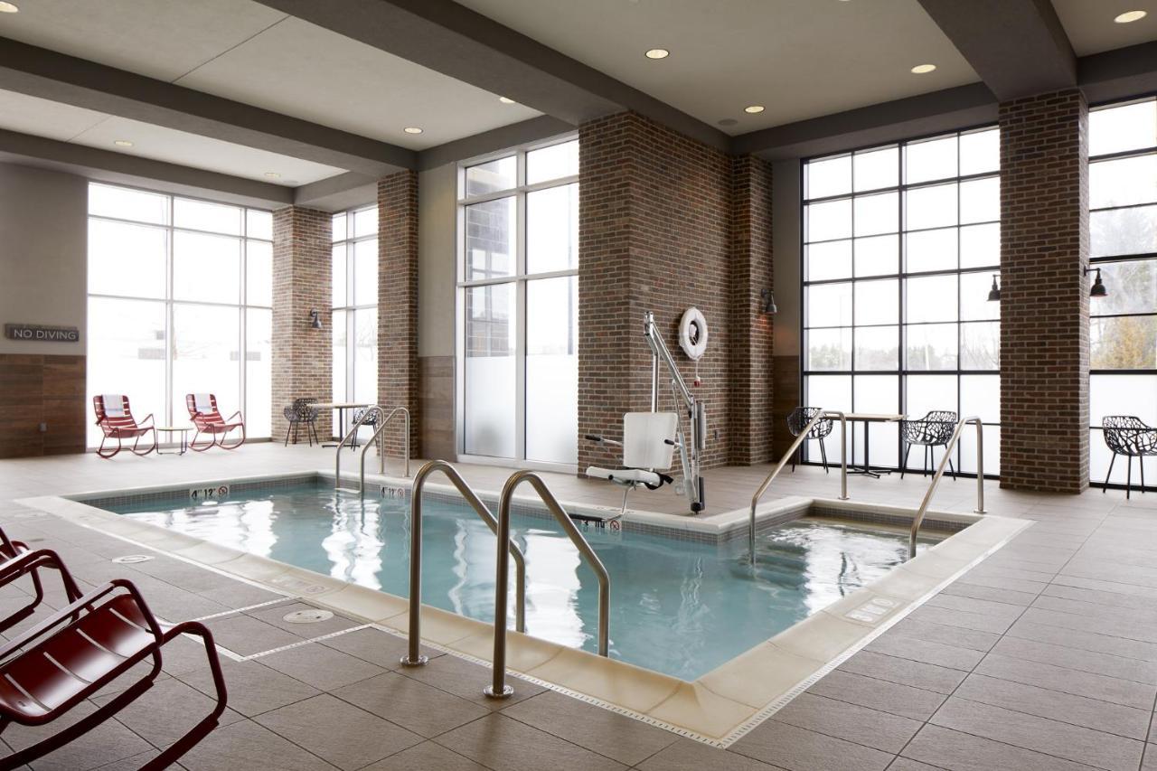 Archer Hotel Boston/Burlington Kültér fotó