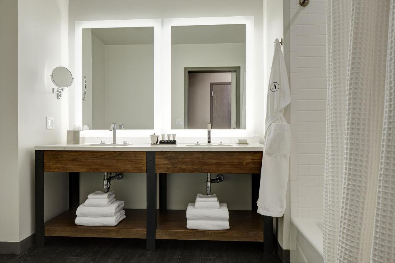 Archer Hotel Boston/Burlington Kültér fotó